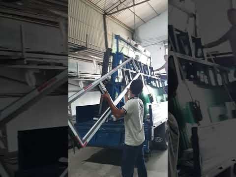 V&Aacute;CH NH&Ocirc;M K&Iacute;NH