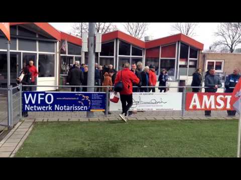 Zouaven-Stormvogels: opkomst elftallen.