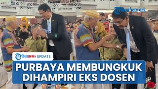 Adab Menkeu Purbaya saat Dihampiri Eks Dosen IPB yang Ternyata Rekan Ibunya, Langsung Membungkuk