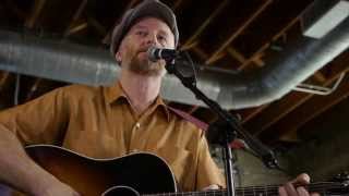 Billy Bragg - I Ain't Got No Home In This World Anymore (Live on KEXP)