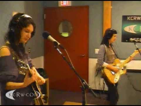 Azure Ray - Sleep (Part 1/9 - Live on Morning Becomes Eclectic 11/26/08)