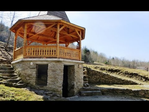 Izvorul mineral PIATRA ALBĂ (zona Cașin, județul Harghita, România)