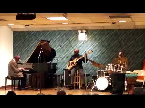 2-26-18 Jam Session "Zeke Mullins" Teasing the Crowd