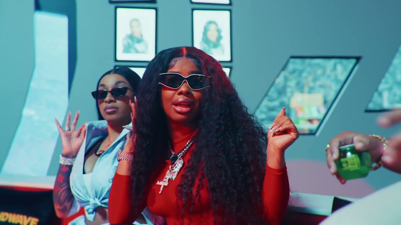 Bild zum Video Arlene Mc & Alofoke Music & Jey One - Saca Punta