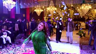 Download lagu Main Banke Pyar Ki Bail , Chahat Baloch Mujra Dance Performance artbynaeem mp3