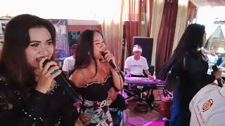 Download lagu Oray Welang Medley Cover Voc Ayuni/Rere/Fitri || RCS01 Live Gede Bage mp3