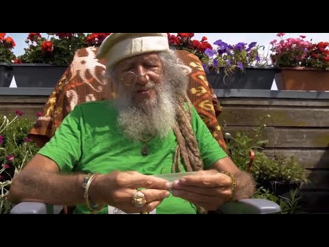 Soma's Salad: The way Soma smokes his favourite joint