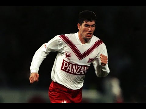 Unaged Bordeaux Wine (Zidane)