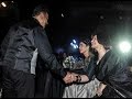 Kamal and Sarika share friendly handshake at ...