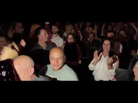 ES MEJOR ASI | VALINOR | 04/05/2024