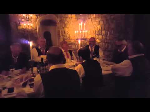 You won't believe the beautiful voices in this Tuscan choir. Incredible harmony!