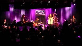 Minnie Driver - Close To Me