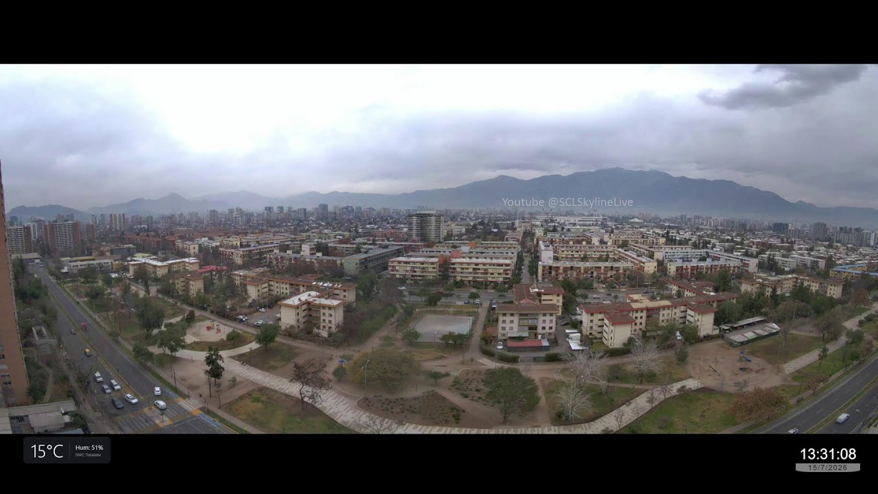 Live webcam view of Andes Viewpoint over Santiago