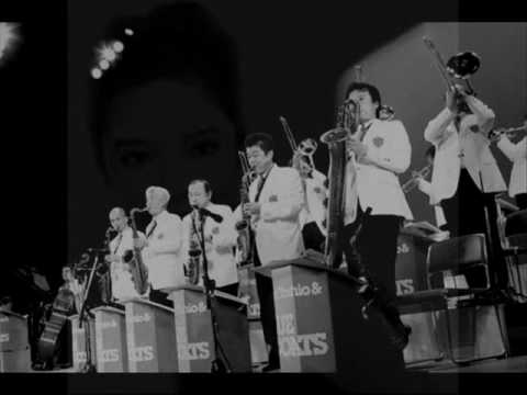 Mitsuko Sawamura - ON LONDON BRIDGE