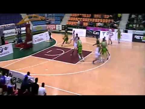 Planasa Navarra vs Cocinas.com (81-79). Últimos segundos de emoción con casi palmeo ganador...