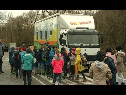 Klassenzimmer Natur: Das Ökomobil startet in die neue Saison