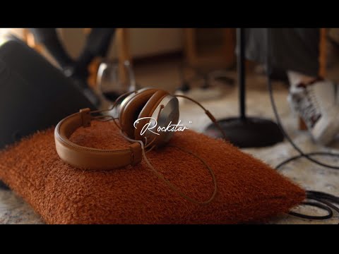 Video thumbnail for Rockstar (Acústico)