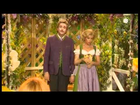 Das "süsse Peterle" startet nach 35 Jahren sein Bühnen-Comeback...