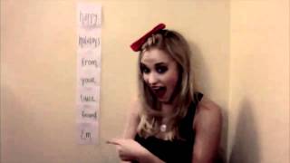 Happy Holidays From Emily ! - D�cembre 2010