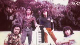 Download lagu Teratai putih mp3