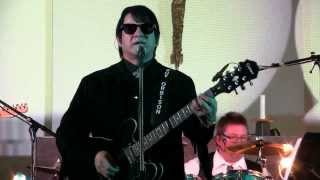 Go Go Go (Move On Down The Line)-Barry Steele sings Orbison