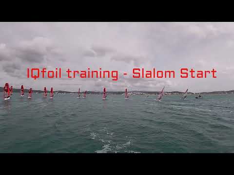 Iqfoil training -  slalom start