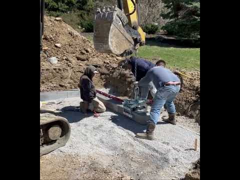 FastGRAB / TSZ-UNI Clamp from Probst - Installing Unilock Siena Edge