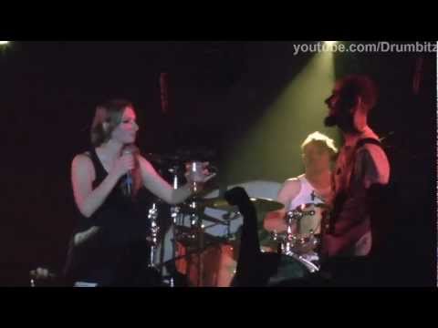 [FHD] Guano Apes - Open Your Eyes. Sandra Nasic drink @ Live in Moscow 2011