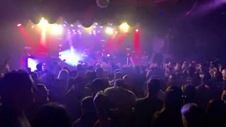 Papa Roach &quot;Traumatic&quot; &amp; &quot;I Suffer Well&quot; LIVE at The Roxy - night 3!