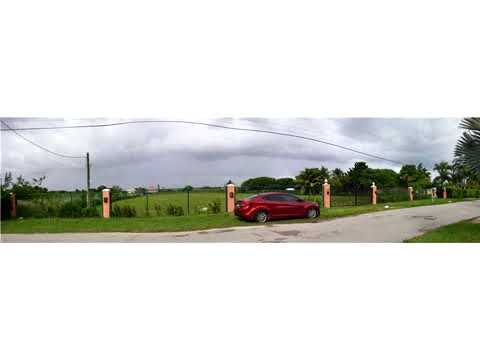 20451 SW 198 AV,Miami,FL 33187 Commercial For Sale