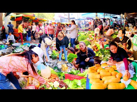 Mercado tradicional e comida de rua do Camboja: peixe, frango, frutas, mamão, jujuba, macarrão e muito mais