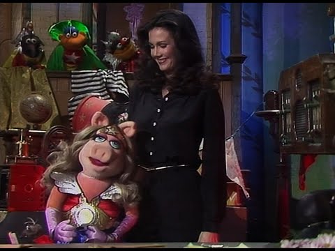The Muppet Show: Wonder Pig (featuring Lynda Carter)
