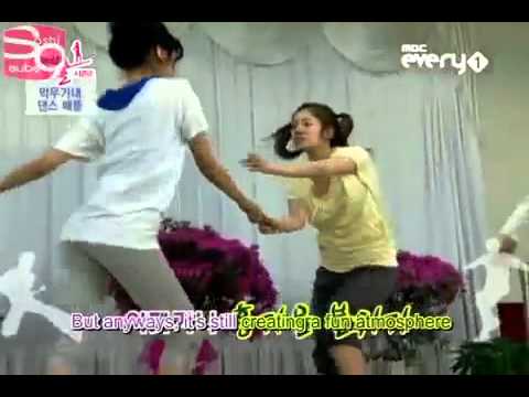 HyoYoung-Funny Dance (Hyoyeon & Sooyoung)