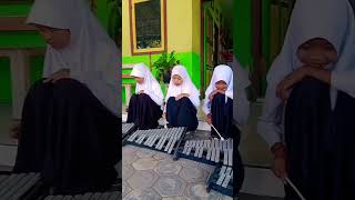 Download lagu Marching bell - gambang suling mp3 Download lagu Marching bell - gambang suling mp3