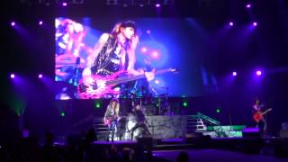 Steel Panther - Intro &amp; Pussywhipped Live at Wembley SSE Arena London