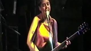 Heavens to Betsy - Direction (live 1994)