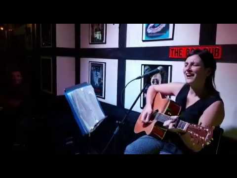 Ana si prietenii - Viata de vagabond