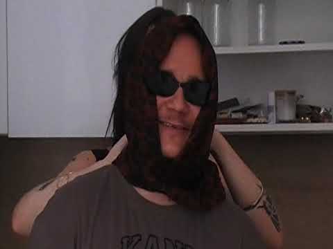 WYCHODZĘ - KOSMA KRÓL, KANIA, KRZAQUU (VIDEO)