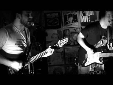 Private Underground Residence - Your Idealism (Live @ Citóg)