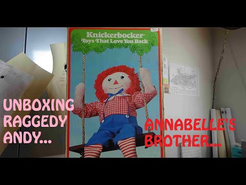 Unboxing a Vintage Knickerbocker Raggedy Andy Doll
