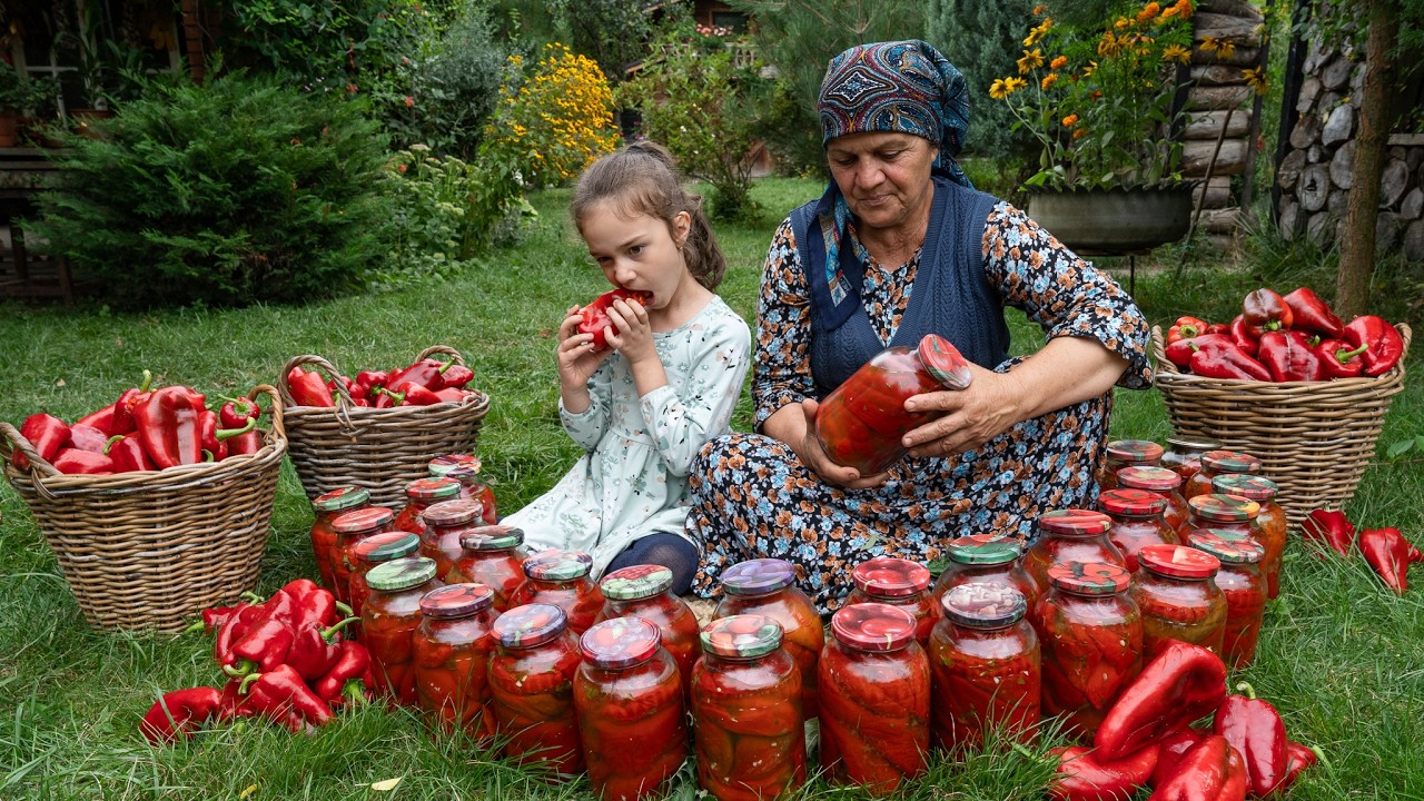 From Garden to Jar | Preserving Bell Peppers for Winter   🫙🌶️🍃