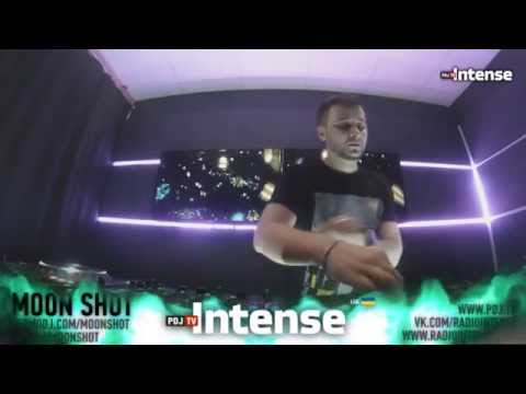 Live @ Radio Intense 06.08.2014 - Moon Shot