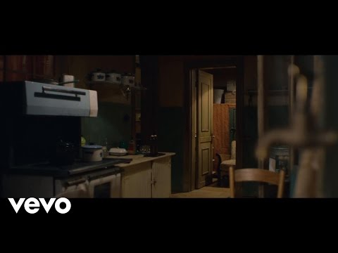 DJ Qness, December Streets - Can You Feel It ft. Mozaik