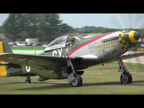 Oshkosh 2016: Busy Sunday Arrivals