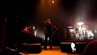 Cracking Up Live - The Jesus and Mary Chain