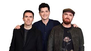 Download lagu The Script - Superheroes (Visualizer) mp3