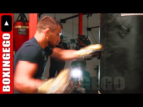 Vasyl Lomachenko Full Heavy bag Savagery FAST A$$ HANDS !!! (Media Workout) Lomachenko vs. Linares