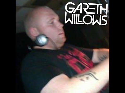 Dj Gareth Willows (fb live hardcore mix)