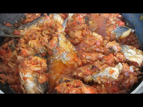 Comment faire le poisson rôti? La recette du poisson rôti à l'africaine.