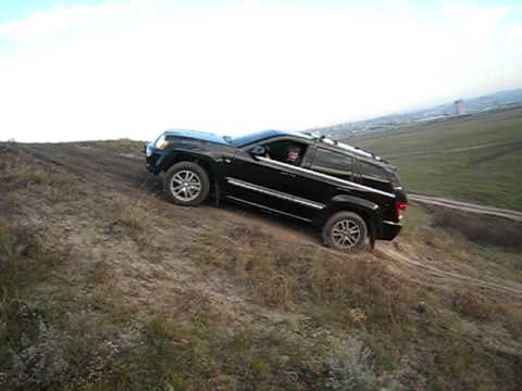 Jeep GC 3.0 CRD Quadra-Drive II® 4WD System Off-Roud